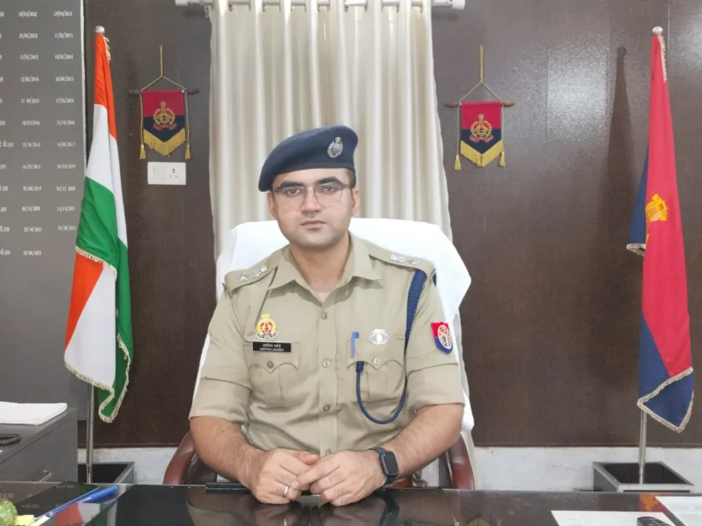 Chandauli News: मुगलसराय में जिम संचालक को 7 गोलियों से भूना, 8 बदमाशों की वारदात से गांव में दहशत 2 05b57384 1eda 4ba7 847b 8ce7ef48